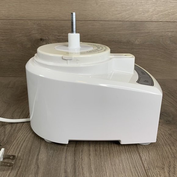 Cusinart MFP-108 Elite Food Processor 350W - 7 Cup Replacement Base Only - Picture 4 of 8